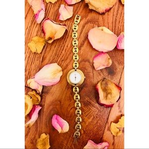 Vintage Gucci gold watch